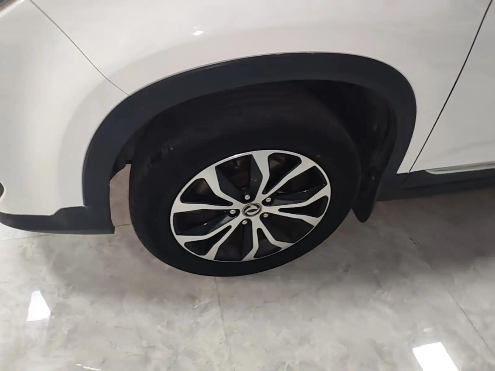 FORTHING Joyear X5 2017 1.6L CVT Luxury Model — миниатюра 8