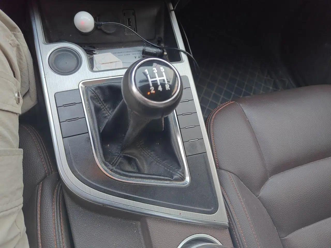 FORTHING Joyear X5 2017 1.6L Manual Luxury Model — миниатюра 15