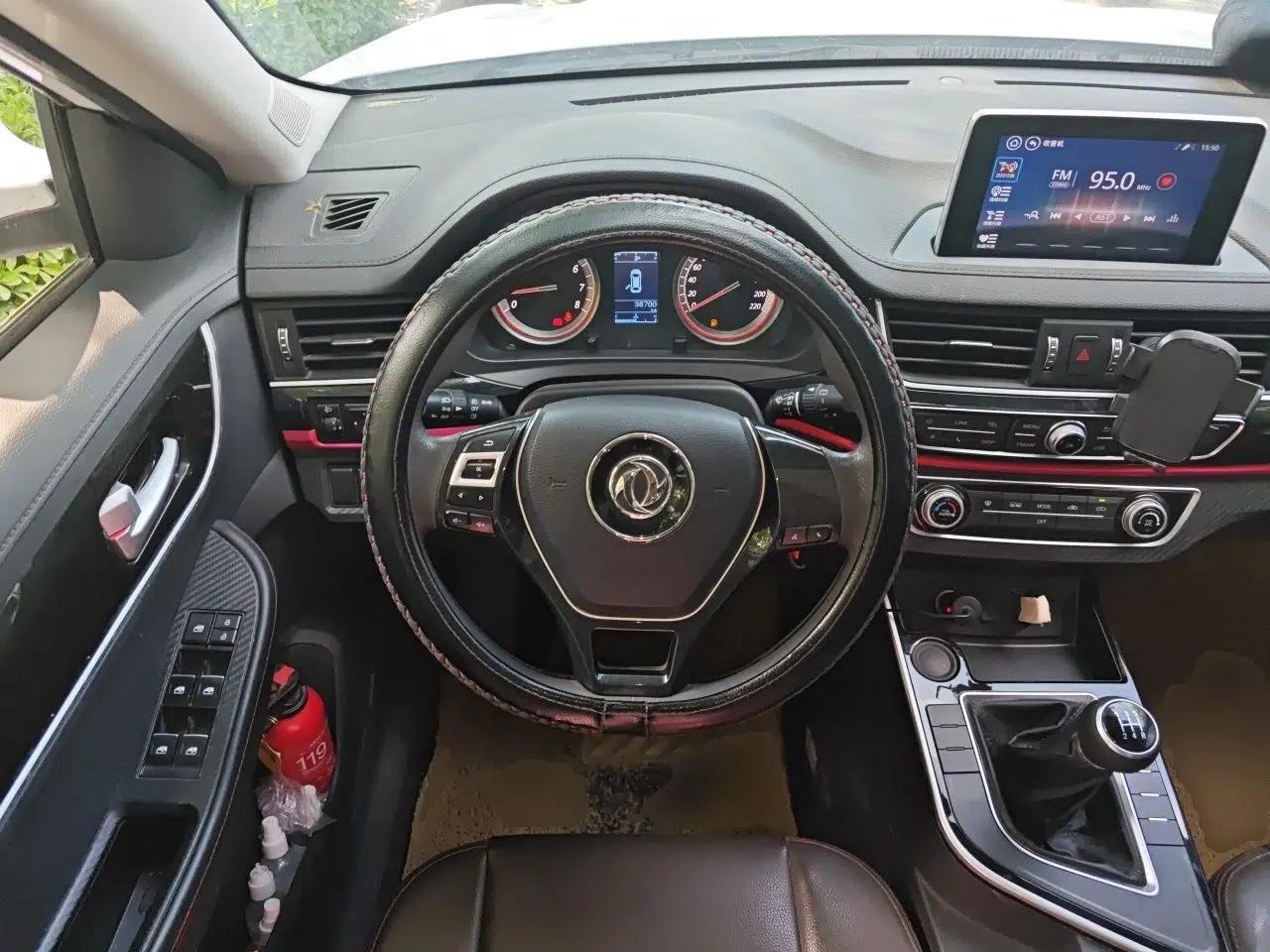 FORTHING Joyear X5 2018 Enjoy Series 1.6L Manual Enjoy Model — миниатюра 11