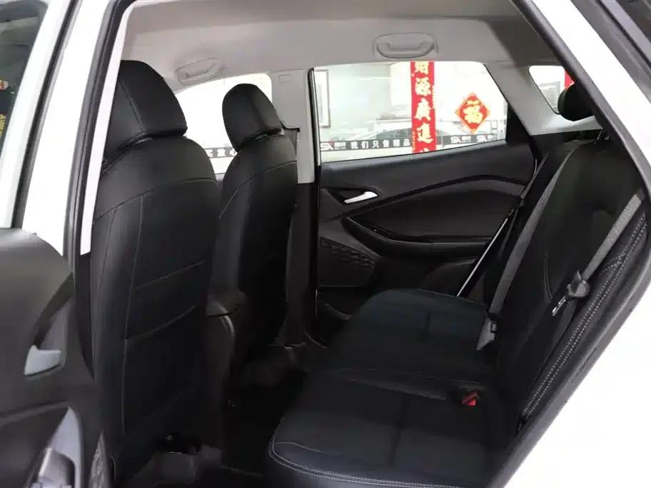 Chevrolet Trax 2019 Redline 335T CVT Trendy Edition (National VI Emission Standard) — миниатюра 11