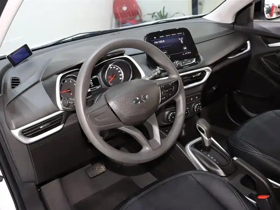 Chevrolet Trax 2019 Redline 335T CVT Trendy Edition (National VI Emission Standard) — миниатюра 10