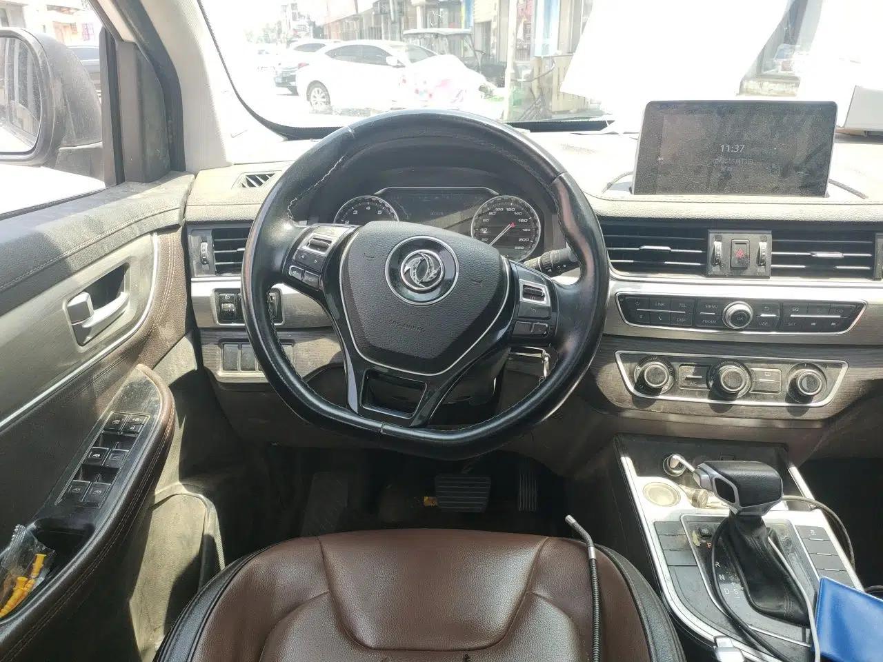 FORTHING Joyear X6 2017 Jingxiang Series 1.5T CVT Luxury Model — миниатюра 11