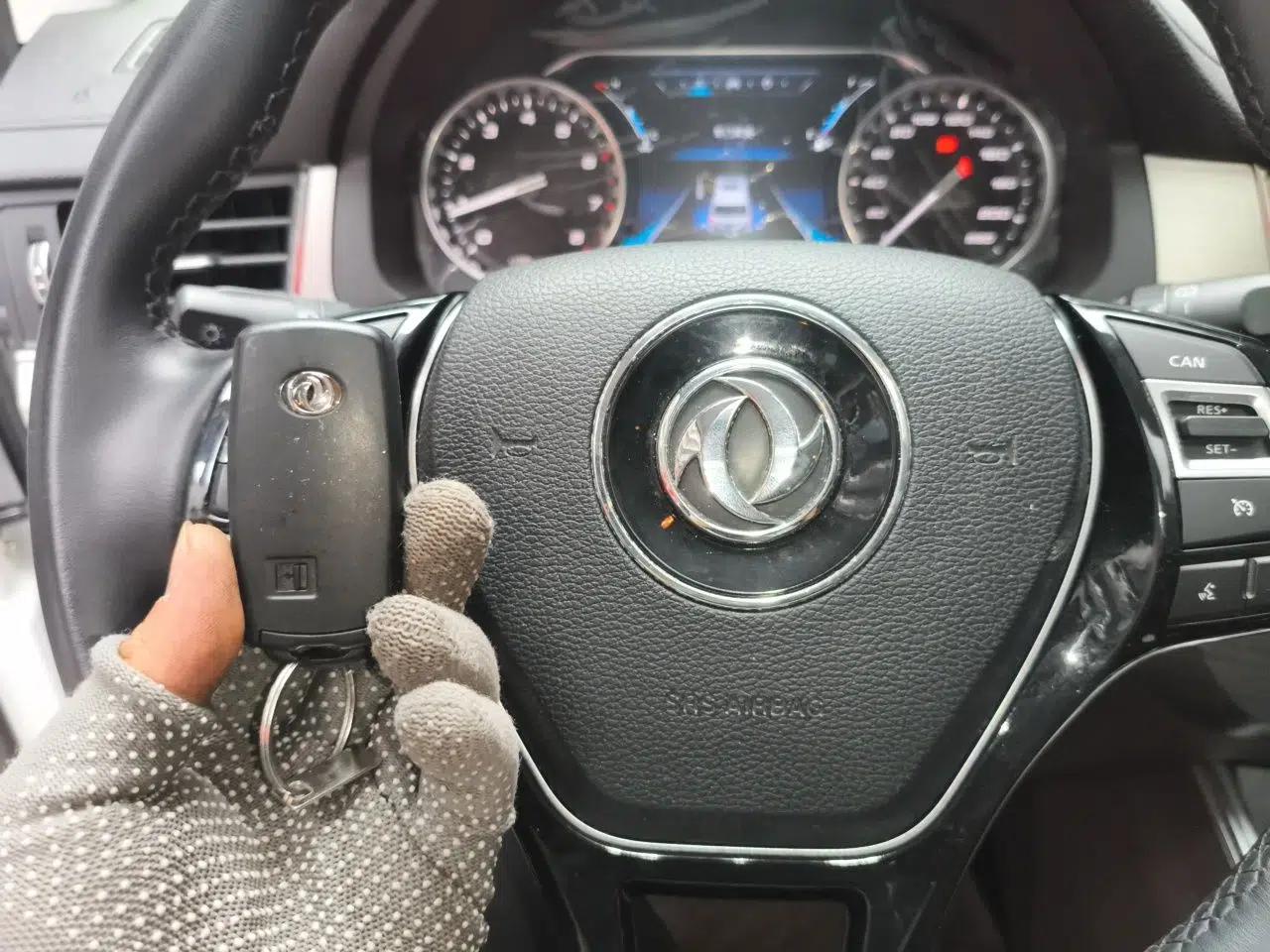 FORTHING Joyear X6 2017 Jingxiang Series 1.5T Manual Luxury Model — миниатюра 9