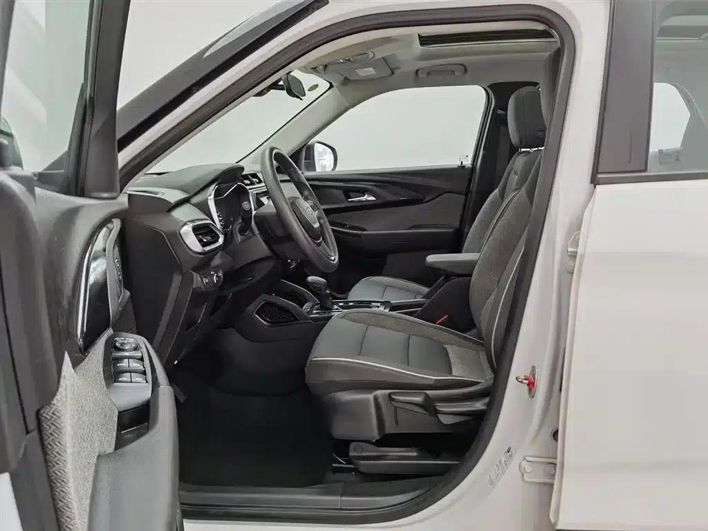 Chevrolet Trailblazer 2019 435T Redline CVT 2WD Elite Edition (China VI Emission Standard) — миниатюра 10