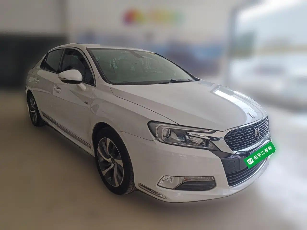 DS 5LS 2016 1.6T Elegant Edition THP160 — миниатюра 3