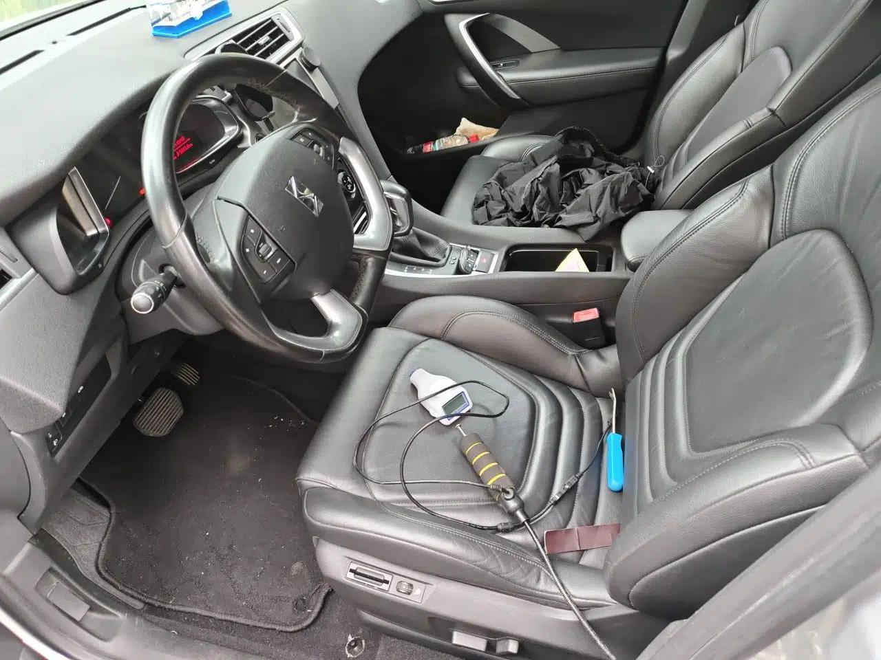 DS 5LS 2014 1.6T Luxury Edition THP160 — миниатюра 17