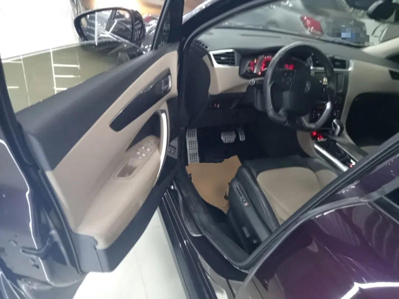 DS 6 2014 1.6T Luxury Edition THP200 — миниатюра 18