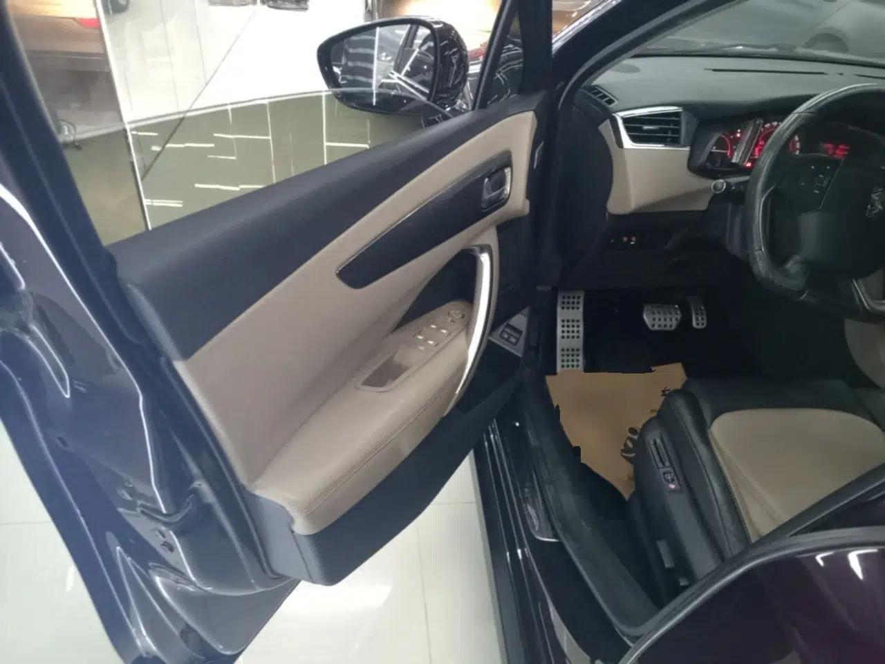 DS 6 2014 1.6T Luxury Edition THP200 — миниатюра 19