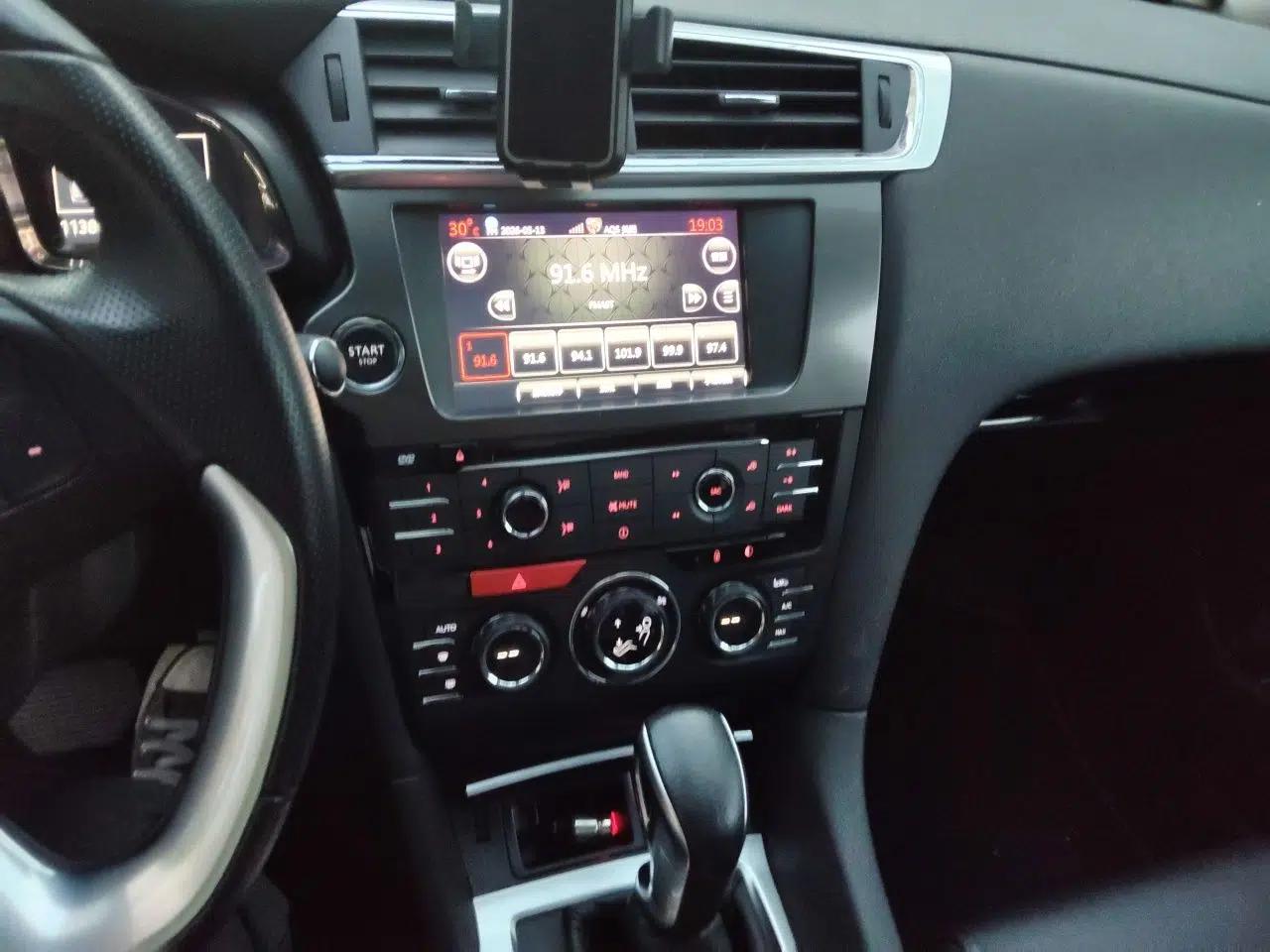 DS 6 2016 1.6T Luxury Edition THP160 — миниатюра 14
