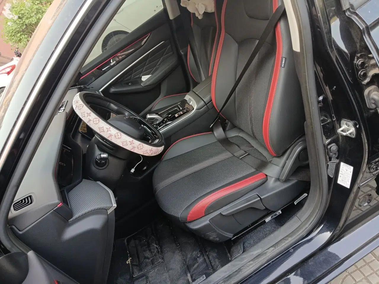 Dongfeng Aeolus Yixuan MAX 2023 1.5T Super-Powered Dad Edition — миниатюра 16