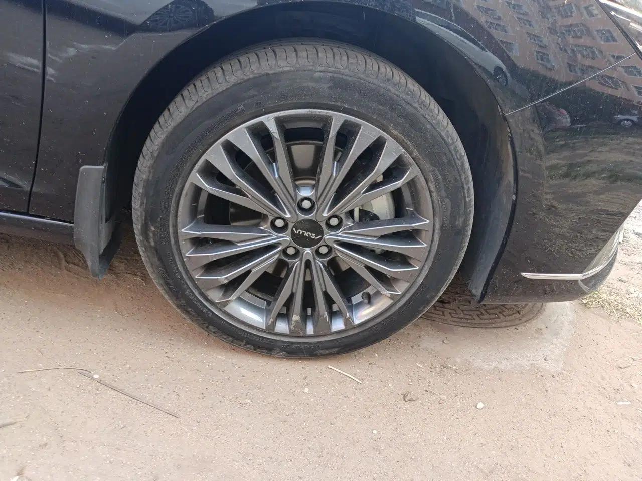 Dongfeng Aeolus Yixuan MAX 2023 1.5T Super-Powered Dad Edition — миниатюра 8