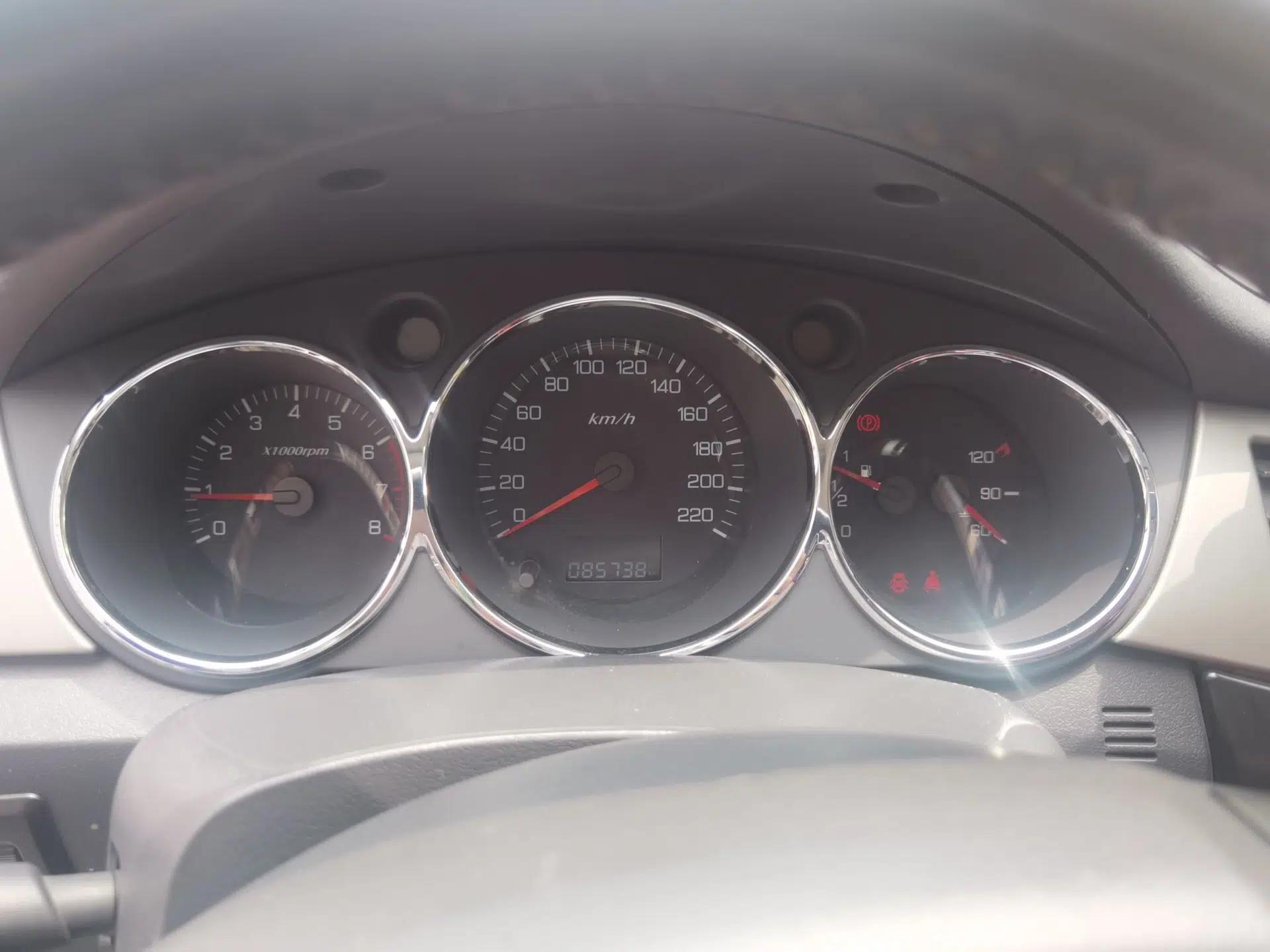 Dongfeng Aeolus S30 2014 1.5L Manual Gratitude Edition — миниатюра 12