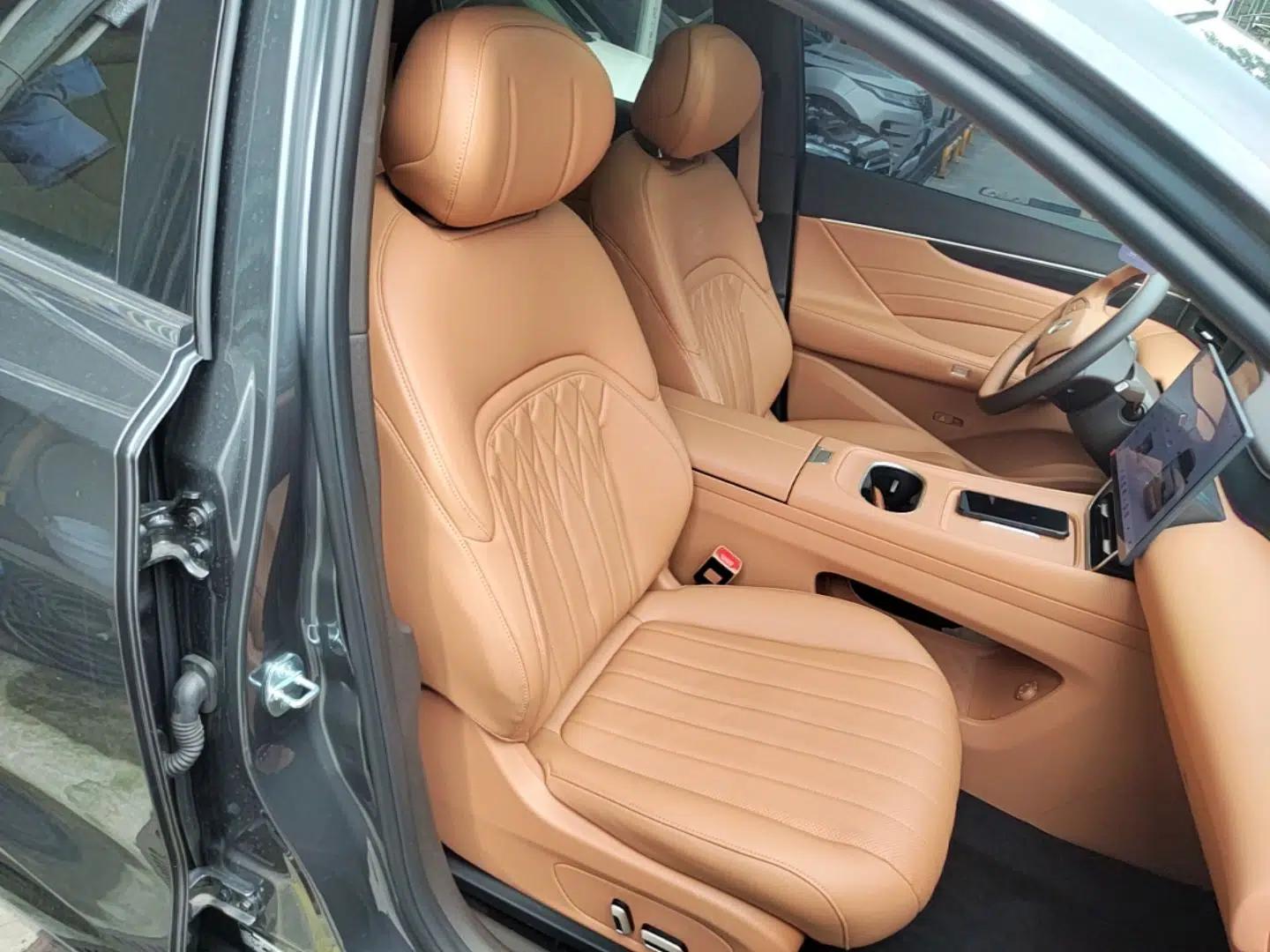 Dongfeng Aeolus L8 2025 Model 185KM Dream Edition — миниатюра 23