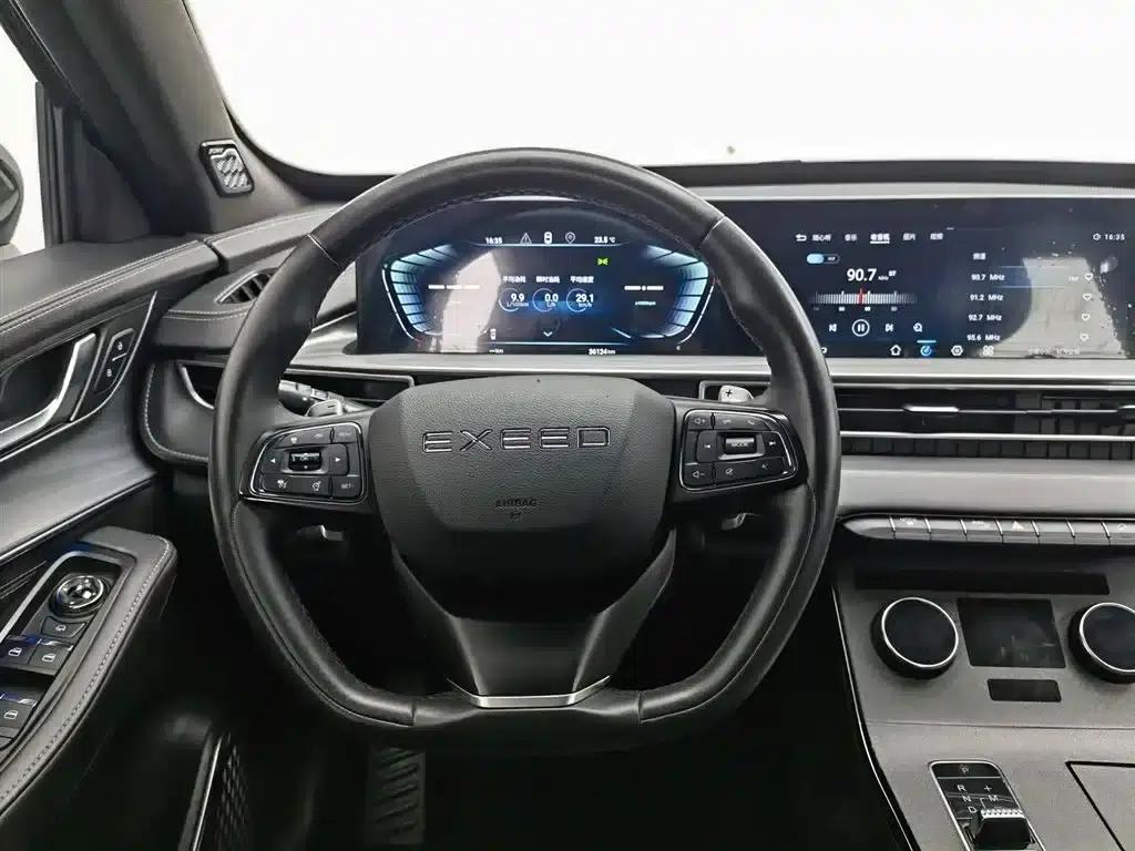 Exeed Chaser 2021 Versailles Edition 1.6T DCT Star Edition — миниатюра 11
