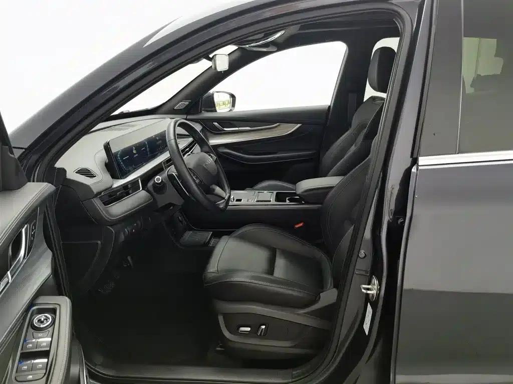 Exeed Chaser 2021 Versailles Edition 1.6T DCT Star Edition — миниатюра 10