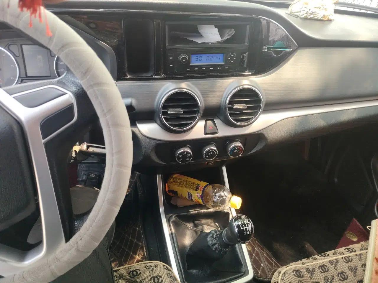 Dongfeng Ruichi 2018 2.5T Diesel Two-Wheel Drive Standard Version with Long Cargo Bed – ZD25T5 — миниатюра 14