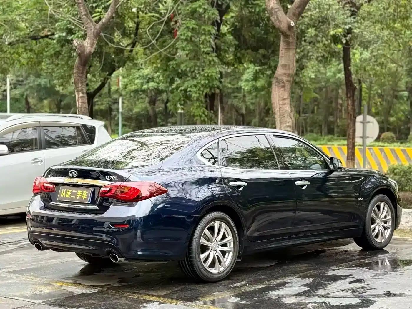 Infiniti Q70 2019 Q70L 2.0T Elite Edition — миниатюра 9