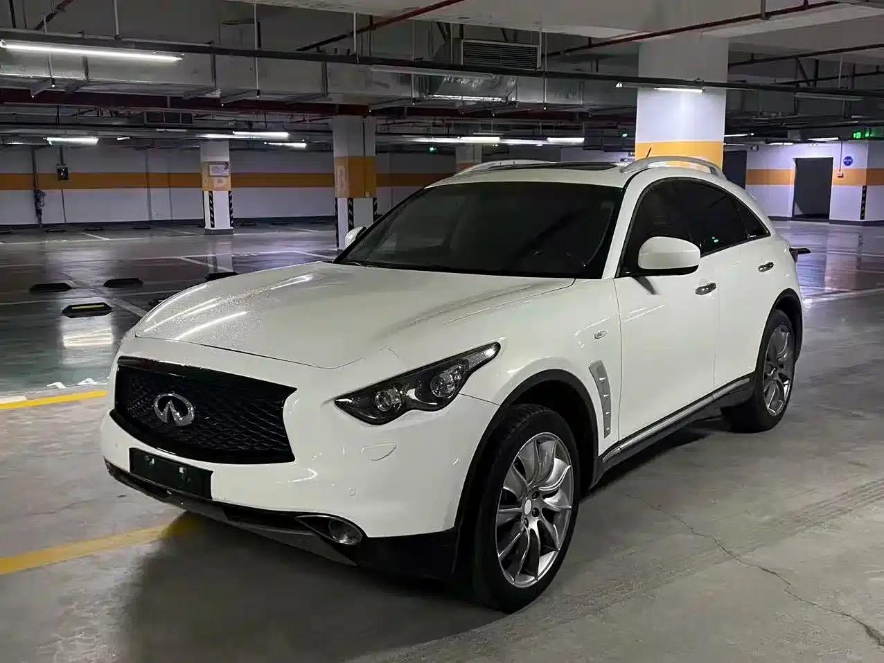 Infiniti FX 2010 FX35 Standard Edition — миниатюра 1