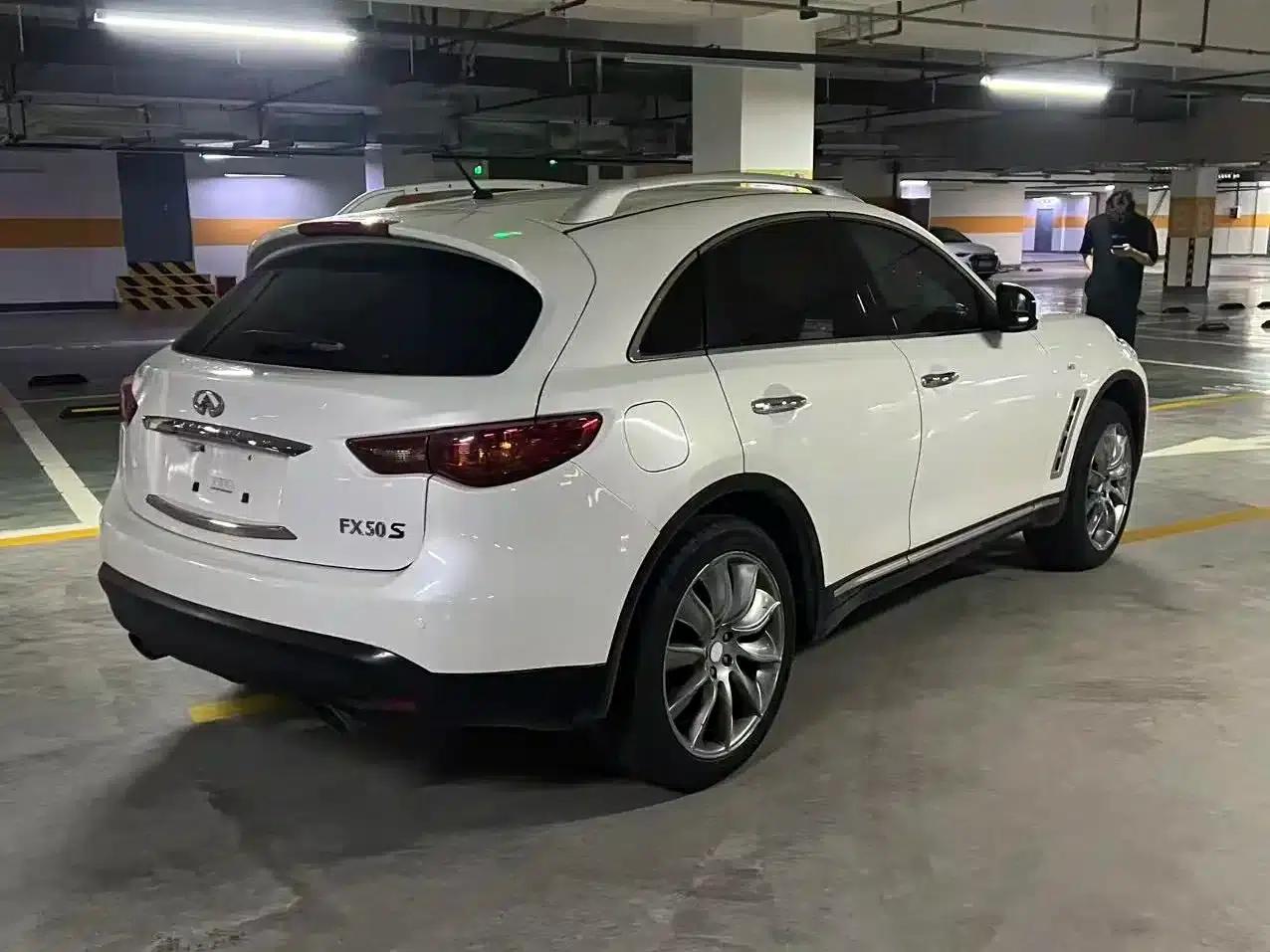Infiniti FX 2010 FX35 Standard Edition — миниатюра 4
