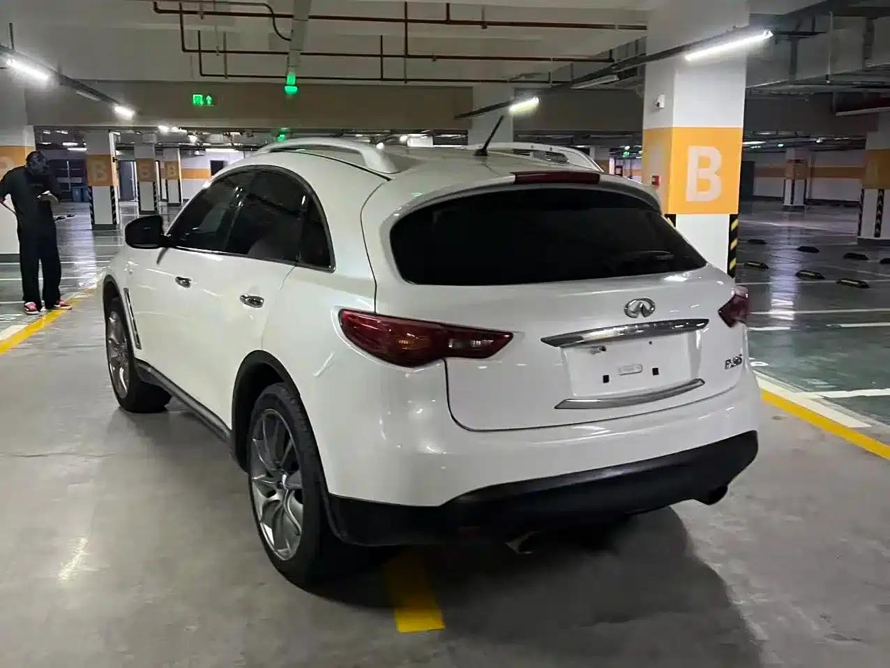 Infiniti FX 2010 FX35 Standard Edition — миниатюра 6