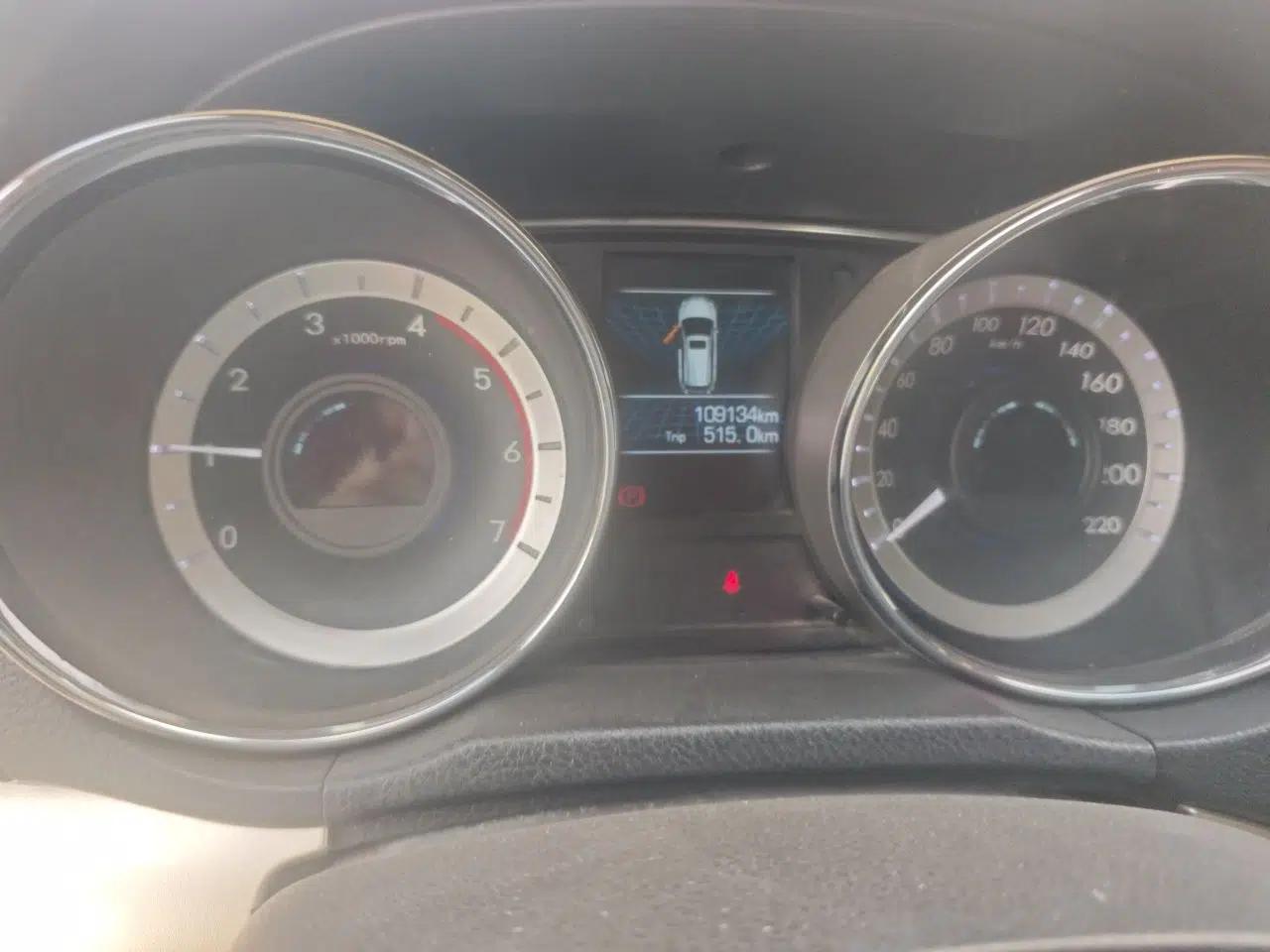 Dongfeng Yufeng P16 2017 1.9T Two-Wheel Drive Luxury Extended Version D19TCIE2 — миниатюра 13