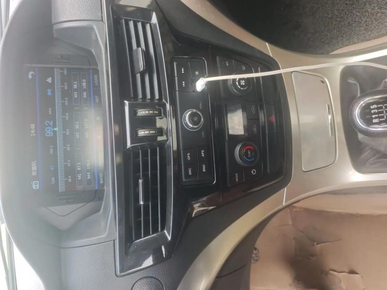Dongfeng Yufeng P16 2017 1.9T Two-Wheel Drive Luxury Extended Version D19TCIE2 — миниатюра 14