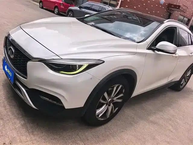 Infiniti QX30 2017 1.6T 2WD Sport Edition