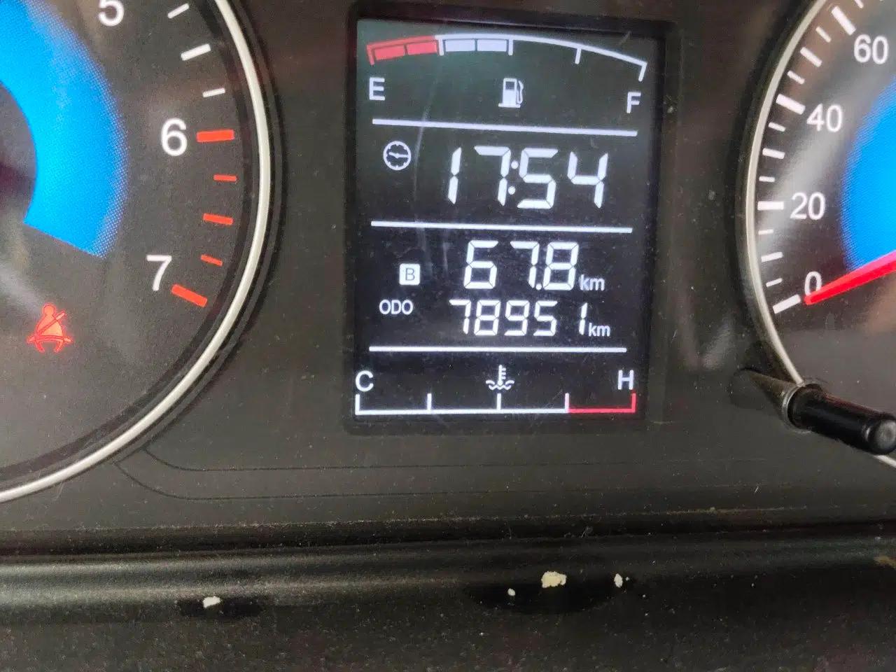 Dongfeng Fengon 330 2014 1.5L Manual Utility Version DK15 — миниатюра 13