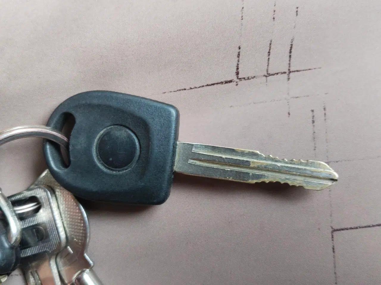 Dongfeng Fengon 330 2014 1.5L Manual Utility Version DK15 — миниатюра 9