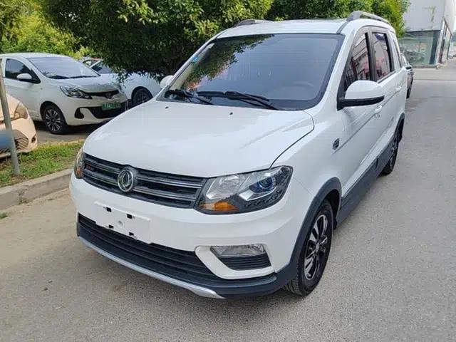 Dongfeng Fengon 370 2018 S370 1.5L CVT Luxury 7-Seater