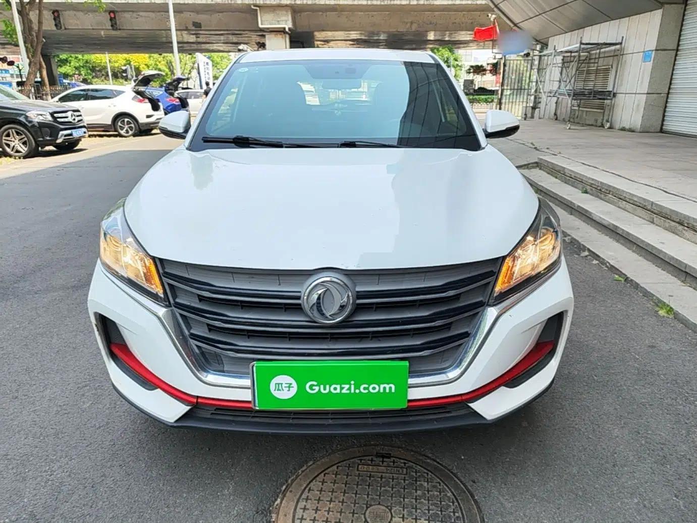 Dongfeng Fengon 500 2021 1.5L CVT Enjoyment Version — миниатюра 2