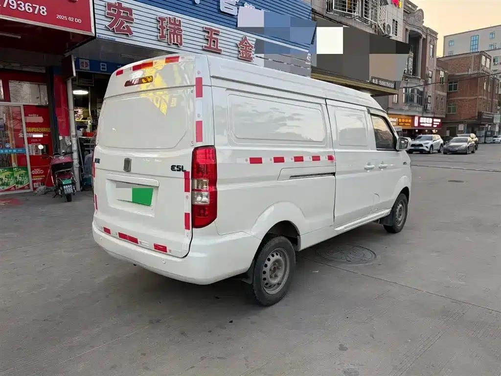 Remote E5 2022 E5L Pure Electric Van - Guoxuan 39.9kWh — миниатюра 5