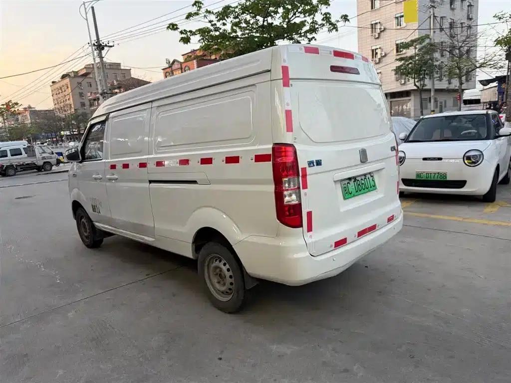 Remote E5 2022 E5L Pure Electric Van - Guoxuan 39.9kWh — миниатюра 7