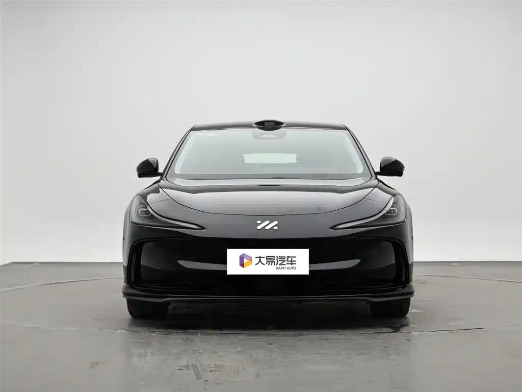 Zhiji L6 2024 Max Standard Edition — миниатюра 2