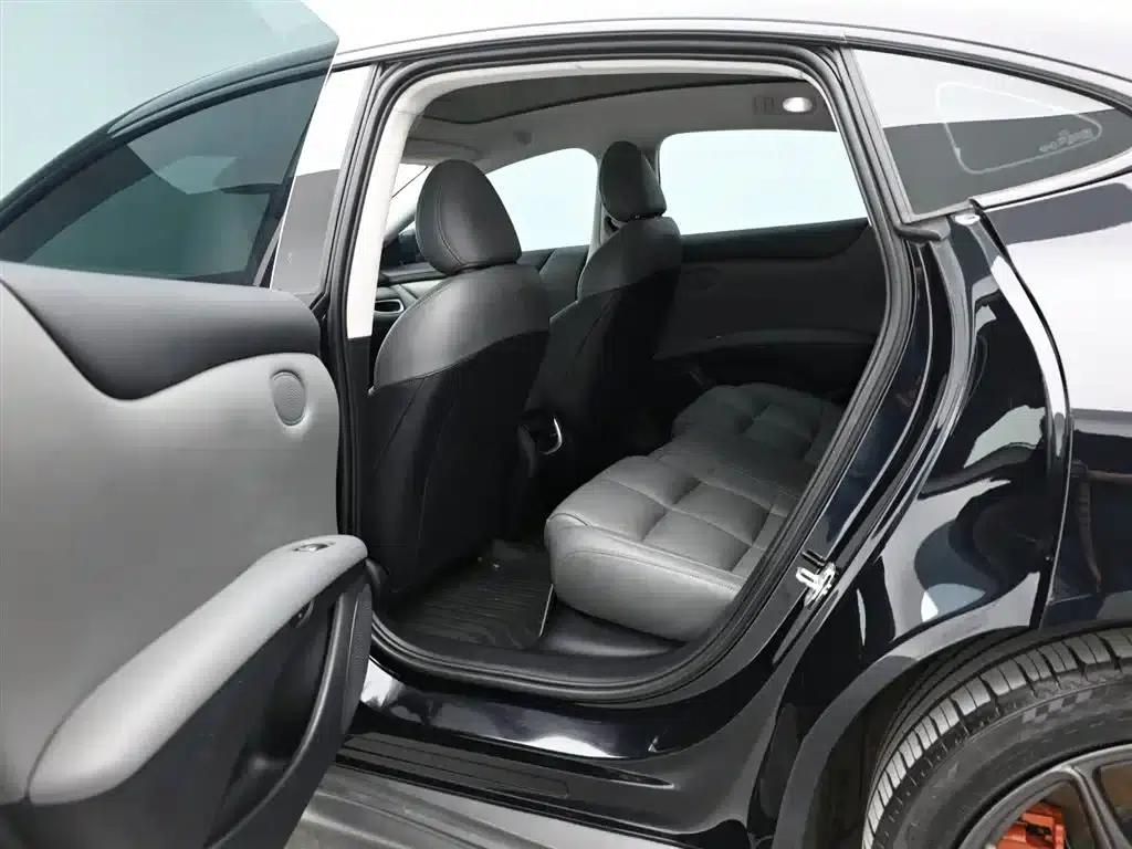 Zhiji L6 2024 Max Standard Edition — миниатюра 13