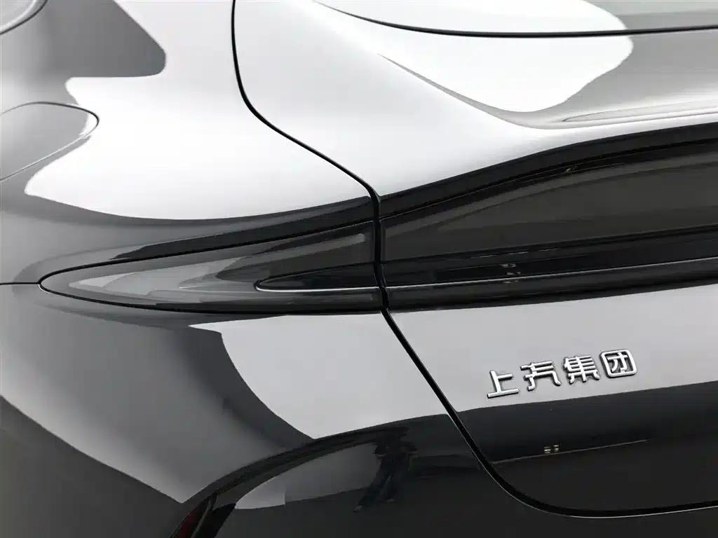 Zhiji L6 2024 Max Standard Edition — миниатюра 7