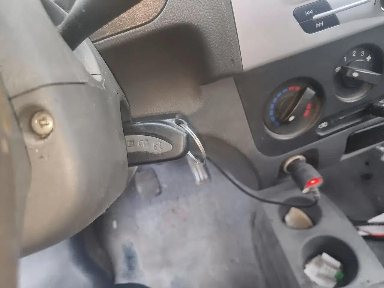 Dongfeng Xiaokang K05S 2016 1.2L Practical Version DK12-10 — миниатюра 9