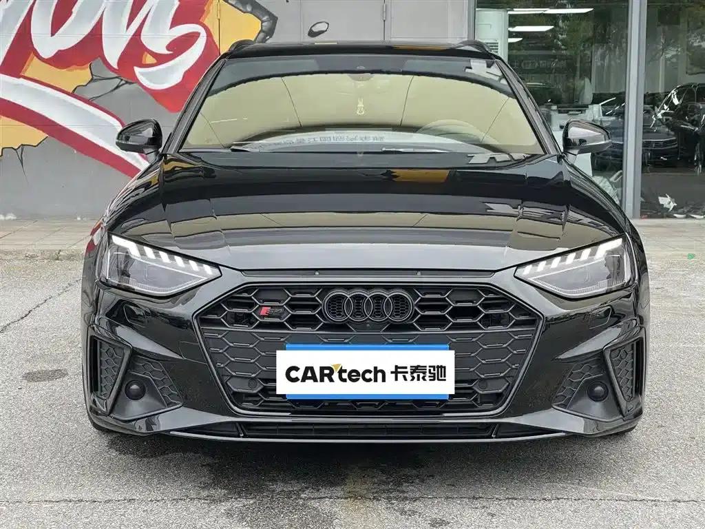 2023 Audi S4 Avant 3.0TFSI — миниатюра 1