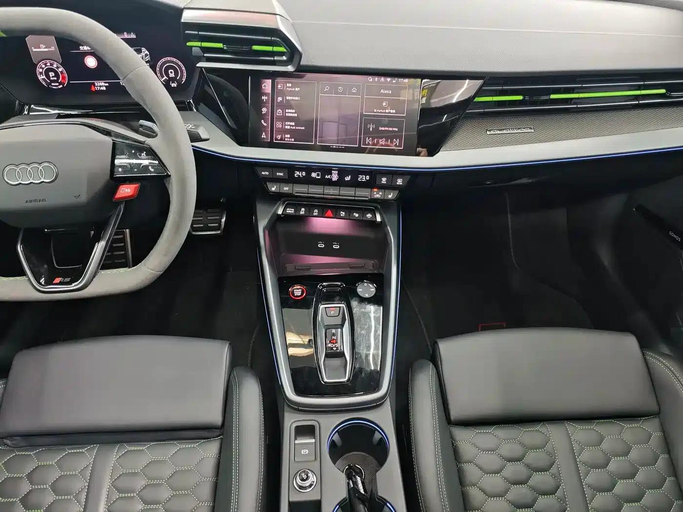 Audi RS 3 2025 RS 3 2.5T Sportback — миниатюра 12