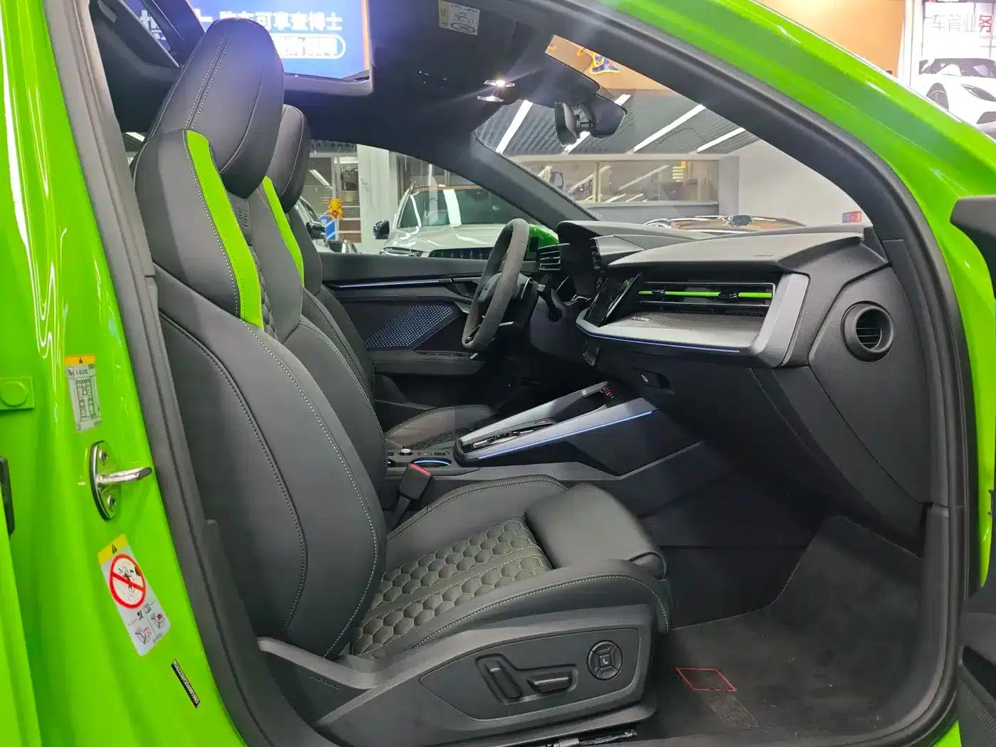 Audi RS 3 2025 RS 3 2.5T Sportback — миниатюра 7