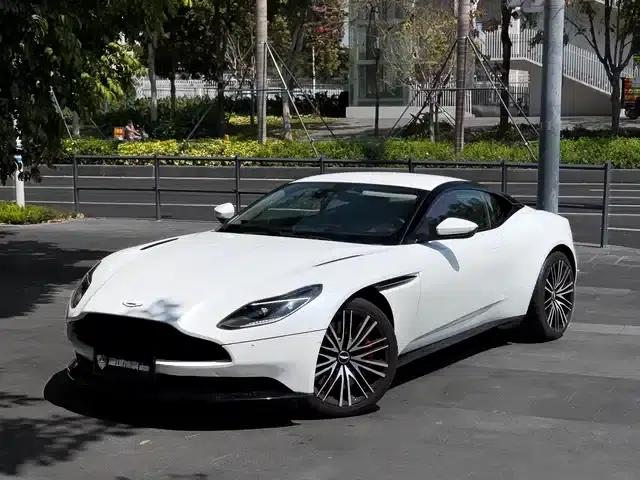 Aston Martin DB11 2019 4.0T V8 Coupe