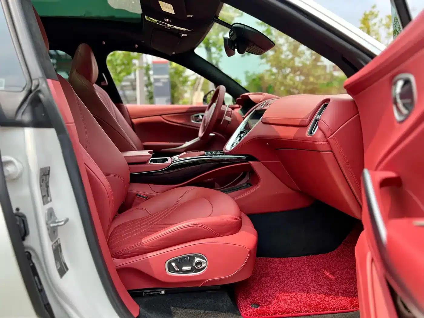 Aston Martin DBX 2022 3.0T STRAIGHT-SIX — миниатюра 12