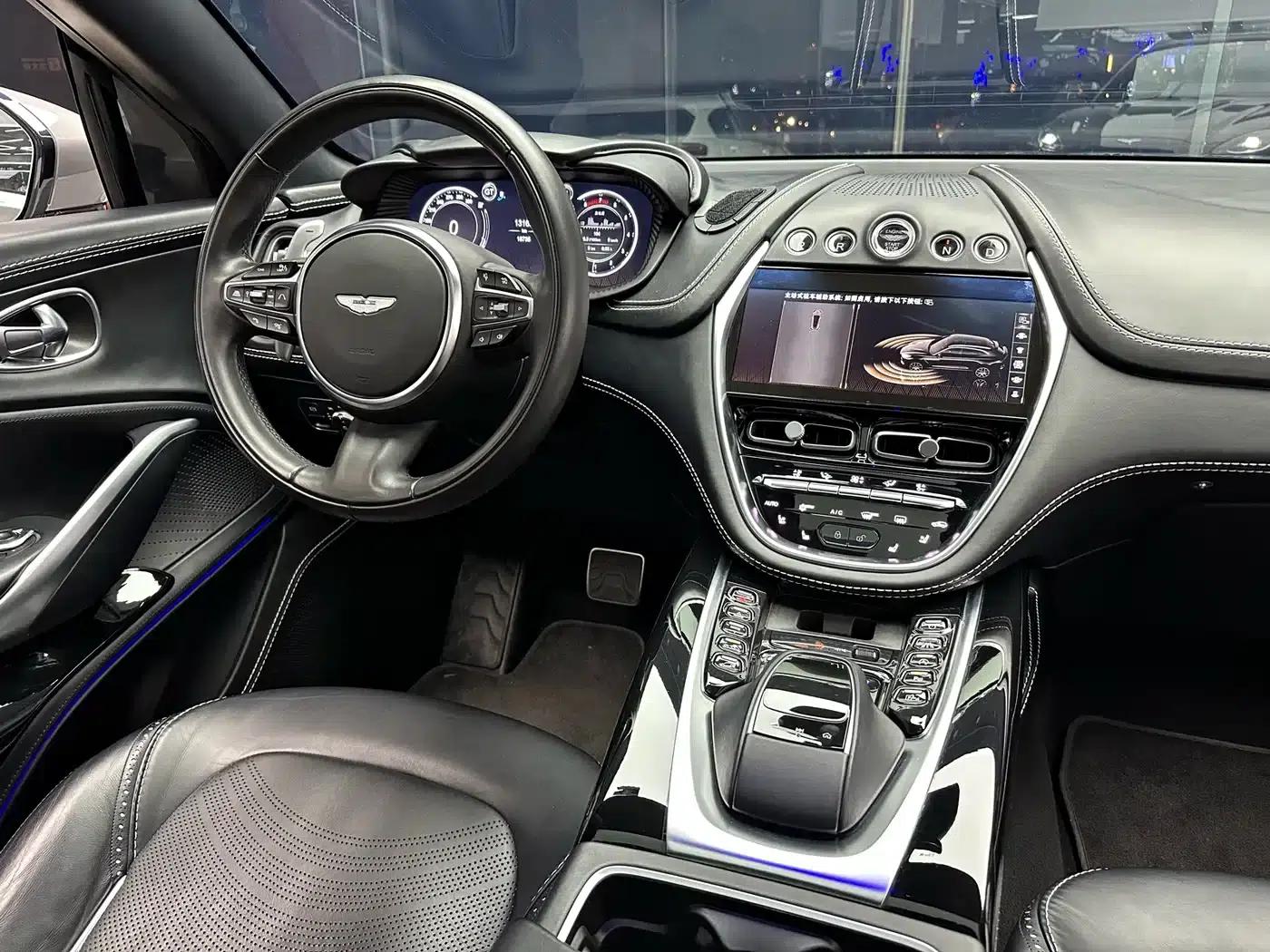 Aston Martin DBX 2022 3.0T STRAIGHT-SIX — миниатюра 18