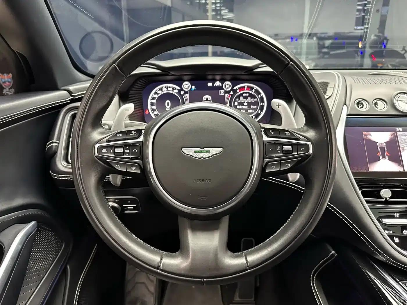 Aston Martin DBX 2022 3.0T STRAIGHT-SIX — миниатюра 19