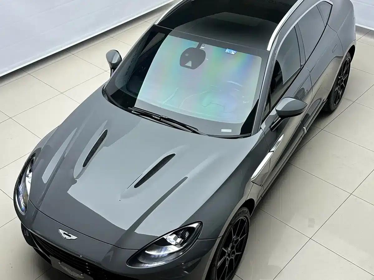 Aston Martin DBX 2022 3.0T STRAIGHT-SIX — миниатюра 5