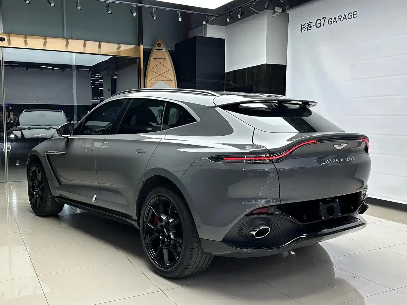 Aston Martin DBX 2022 3.0T STRAIGHT-SIX — миниатюра 7