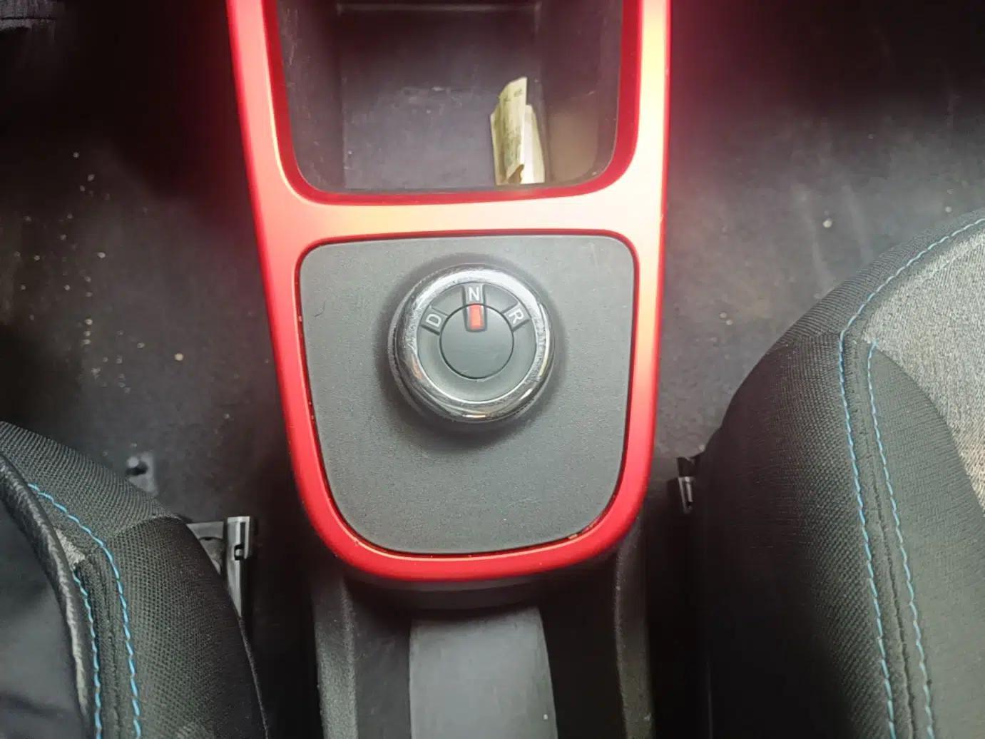 Dongfeng NAMMI EX1 2022 PRO Enjoyment Model — миниатюра 17