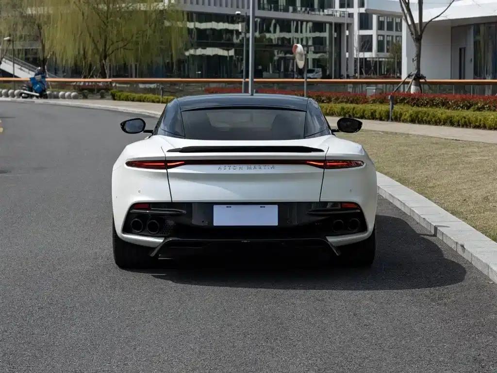 2019 Aston Martin DBS Superleggera V12 Coupe — миниатюра 5