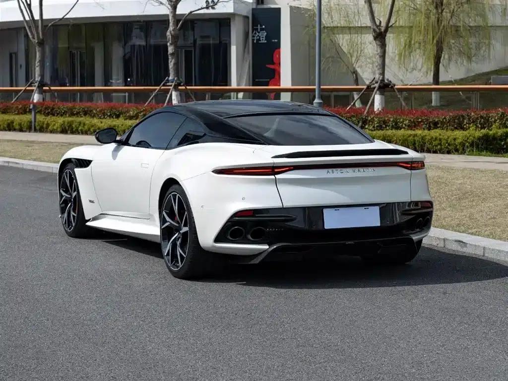 2019 Aston Martin DBS Superleggera V12 Coupe — миниатюра 6
