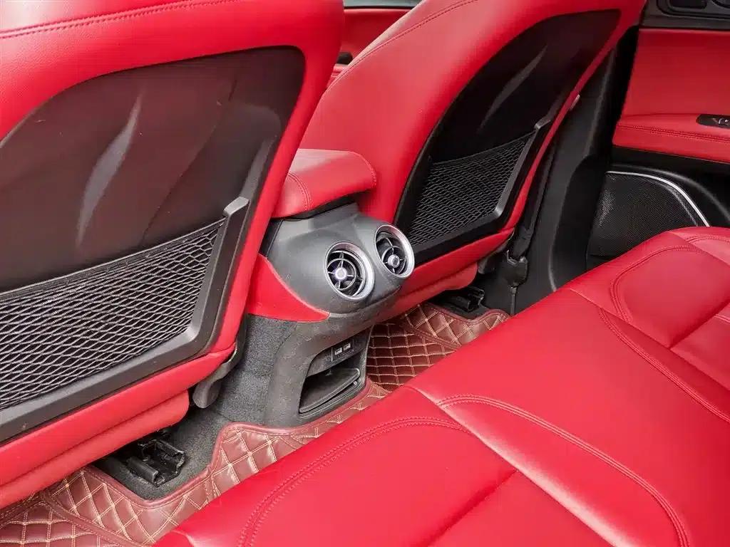 2017 Stelvio 2.0T 200HP Luxury Edition — миниатюра 9